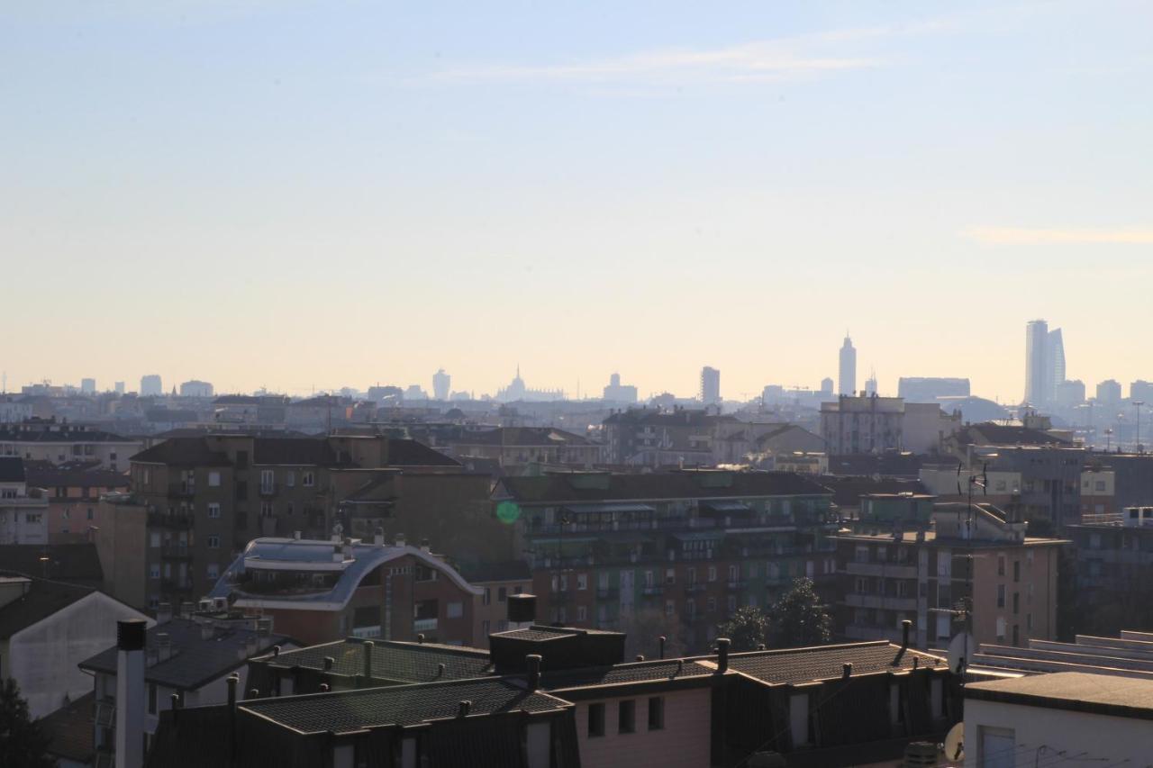 Milano: Accogliente Appartamento In Zona Comoda Exteriér fotografie